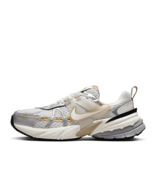 23cm　ナイキ　スニーカー　V2K ラン ホワイト　HJ7245　100 NIKE ナイキ ウィメンズ V2K ラン ホワイト カーキ WMNS RUN wht